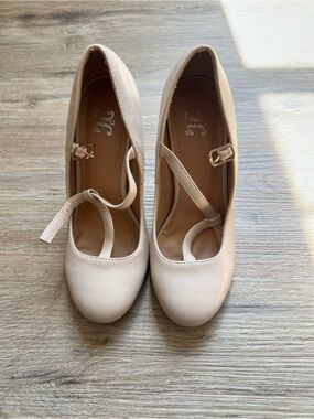 Women's Mary Jane Heels in Light Beige with Ankle Strap